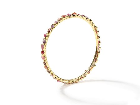 German Kabirski Aten Spinel Bangle (18K Gold) For Sale