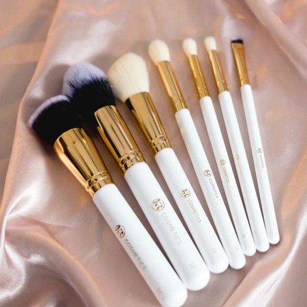 KR Cosmetics Essential Brush Set Hot on Sale